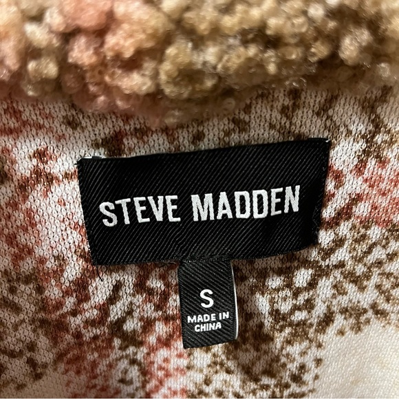 Sherpa Plaid Shirt Jacket - Picture 2 of 3